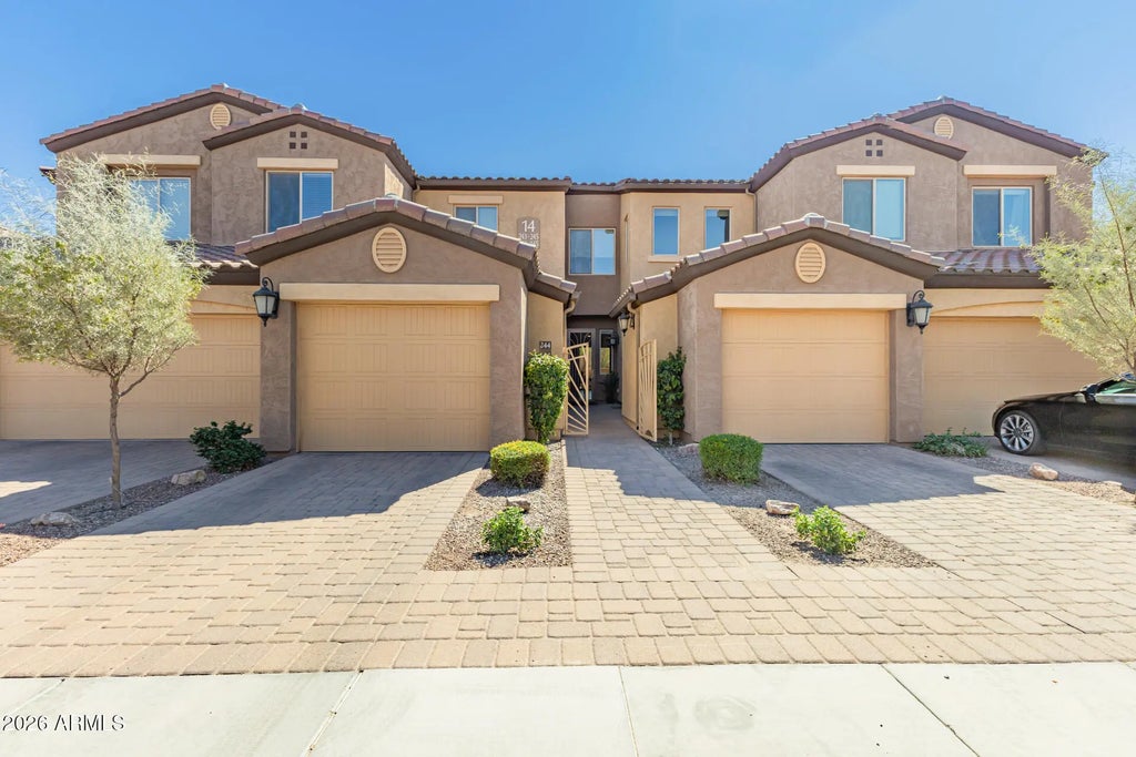 250 W Queen Creek Road (unit 144), Chandler