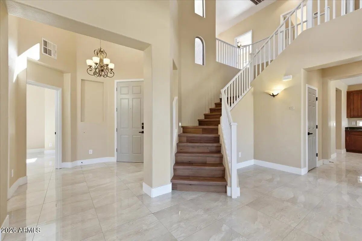 Photo of Listing #6995992