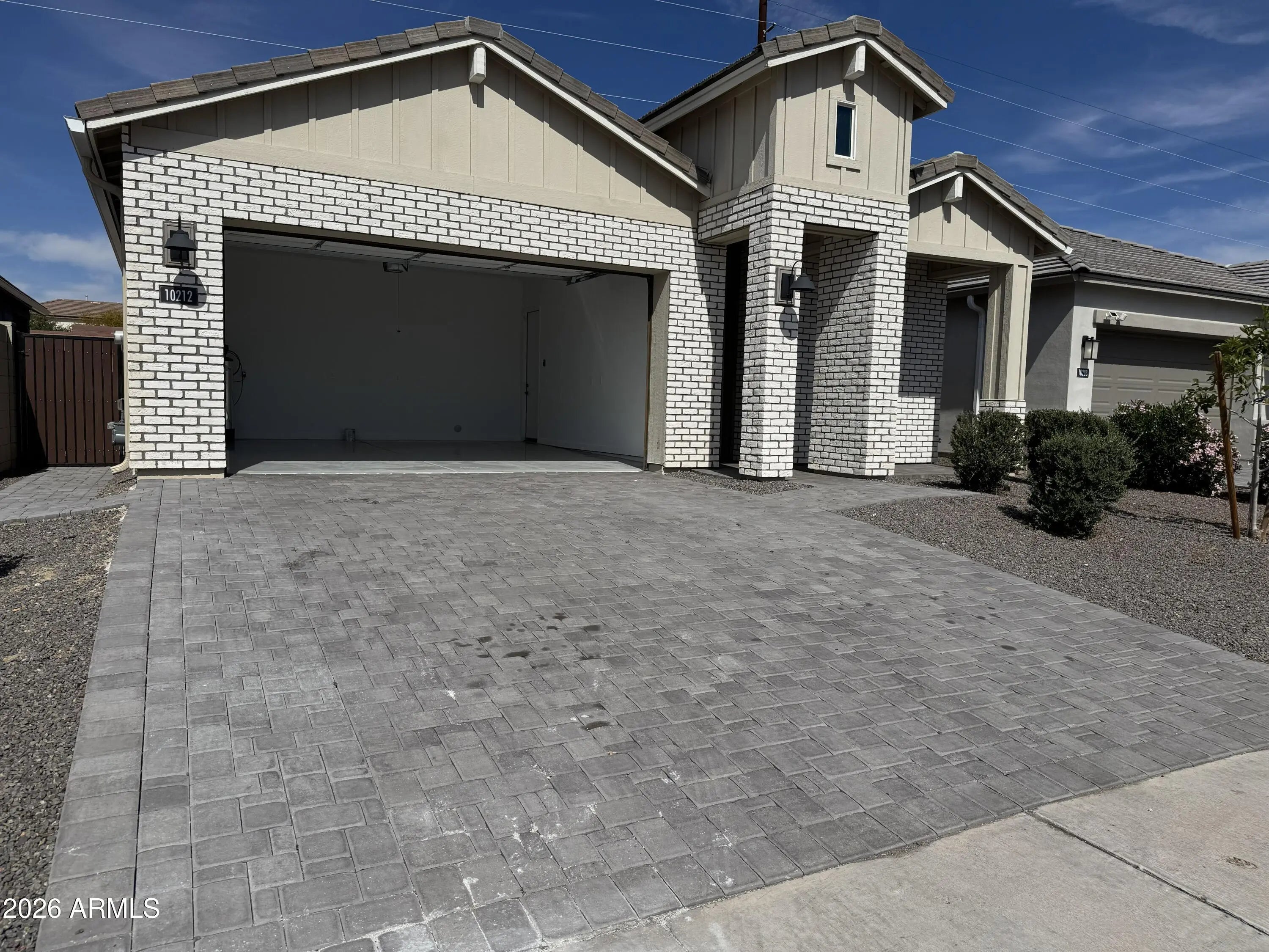 Photo of Listing #6995971