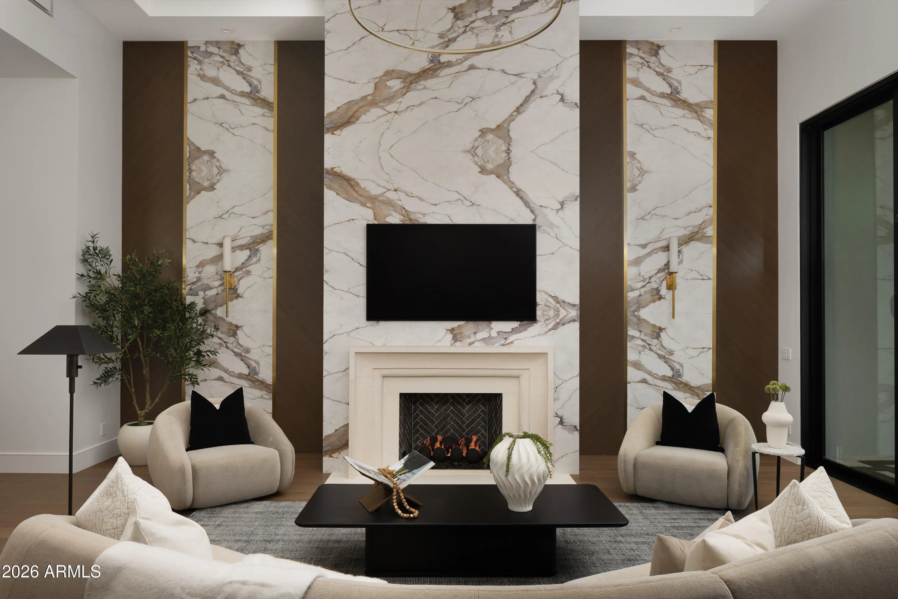 Photo of Listing #6996140