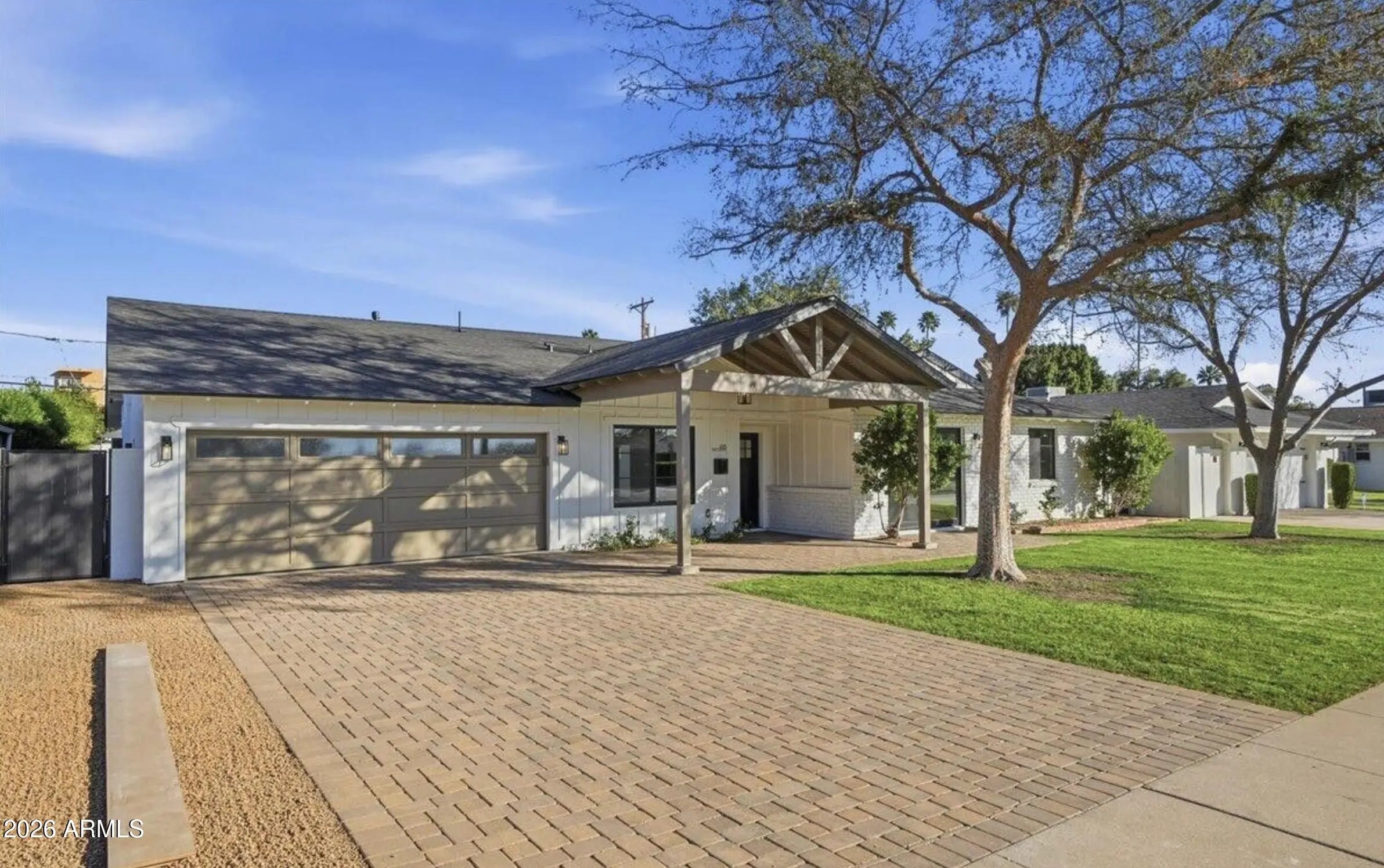 Photo of Listing #6996817