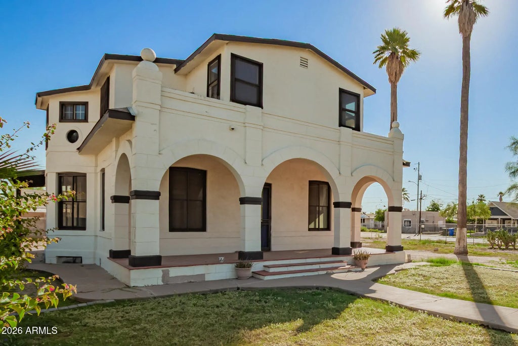 819 S 3rd Avenue, Phoenix