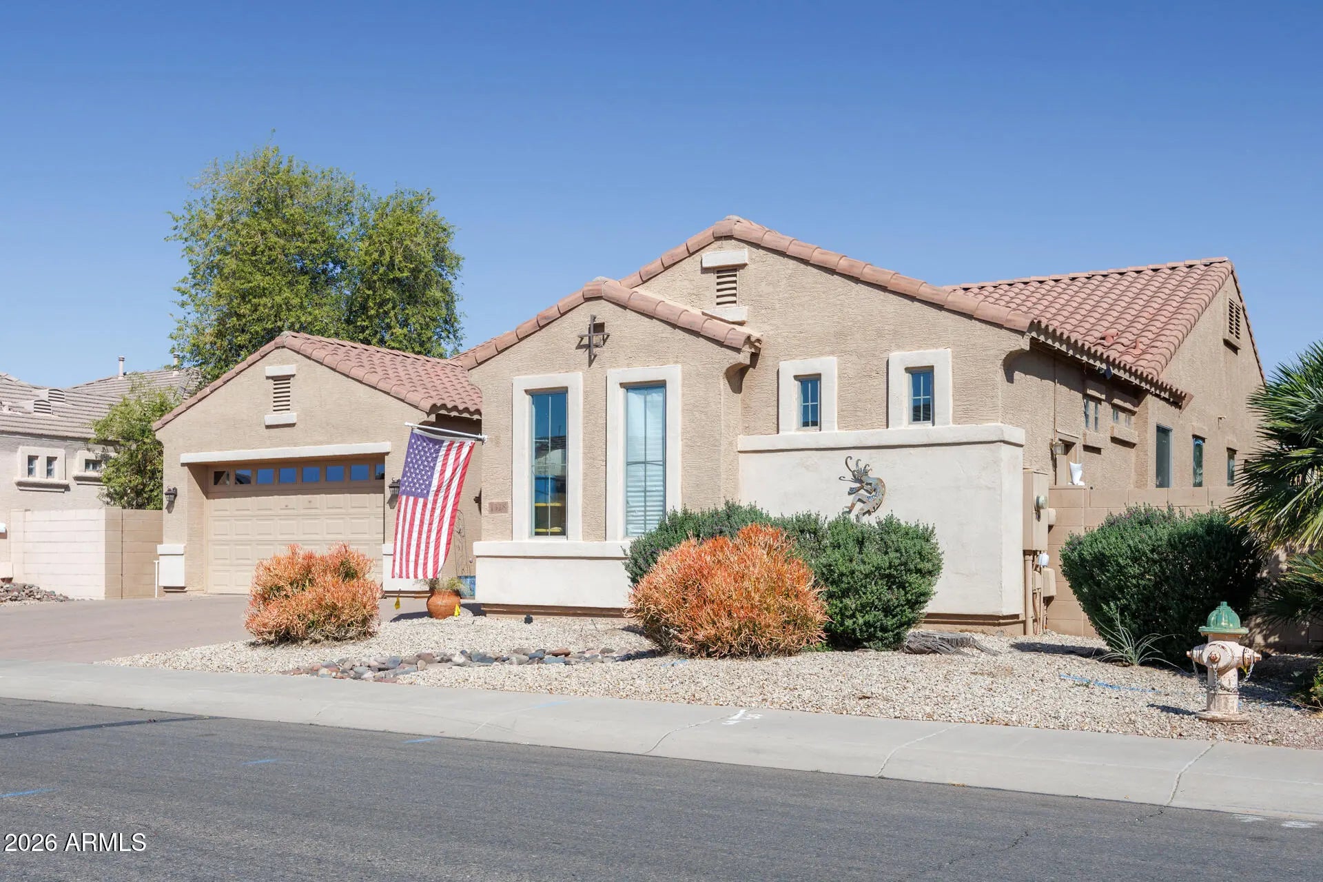 Photo of Listing #6998185