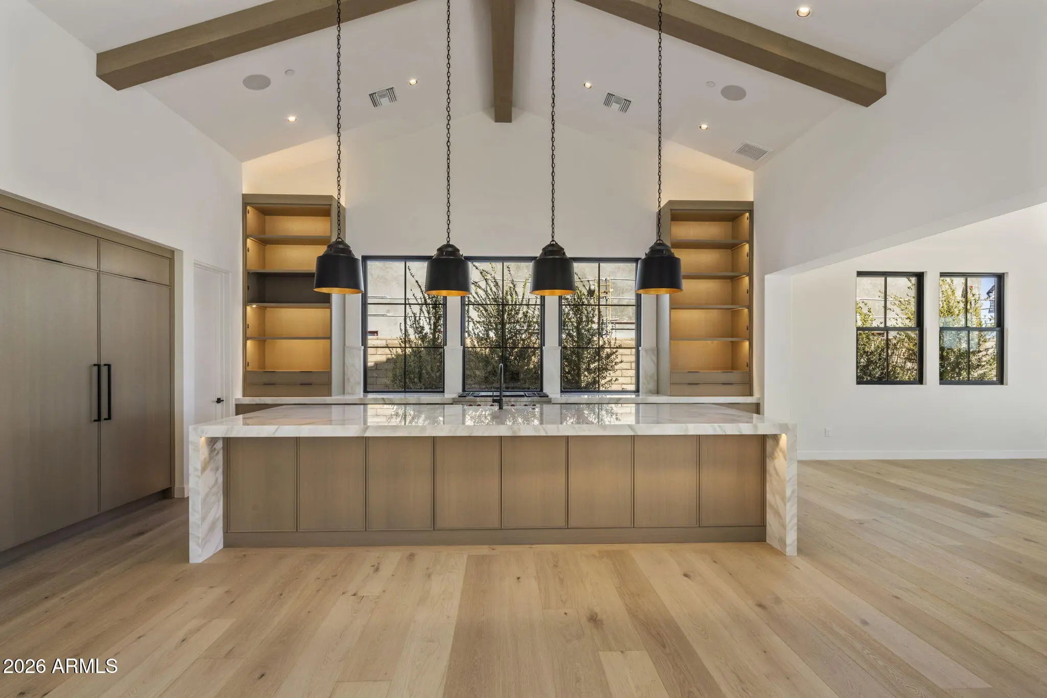 Photo of Listing #6995845