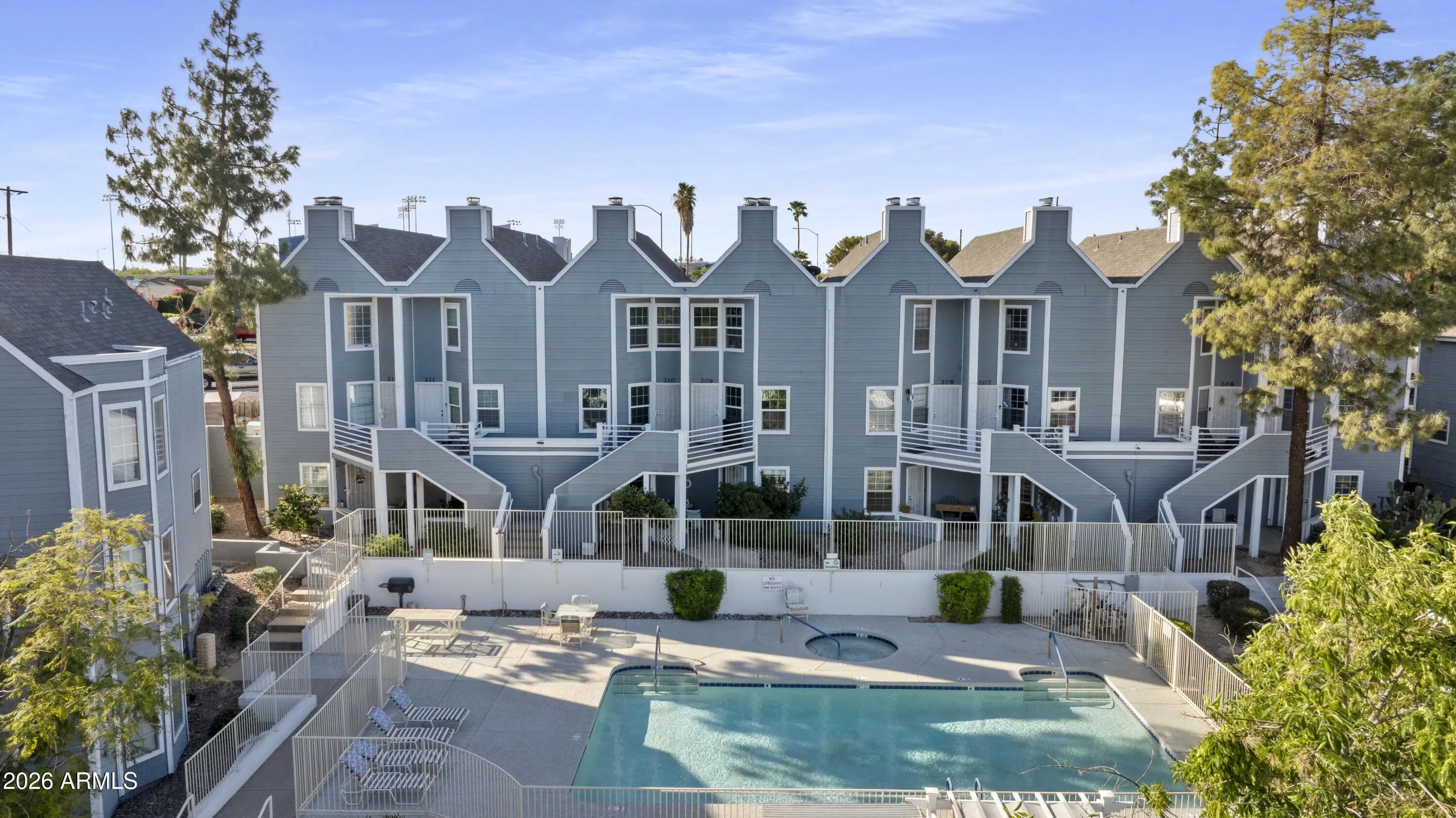 Photo of Listing #6997075