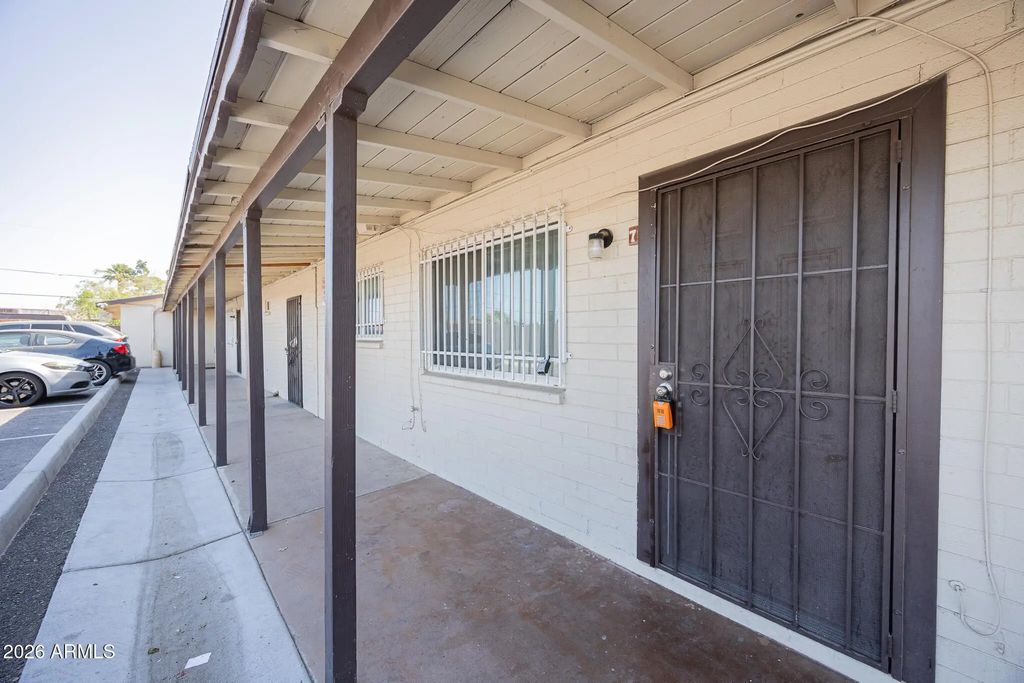 1915 N 26th Place (unit 7), Phoenix