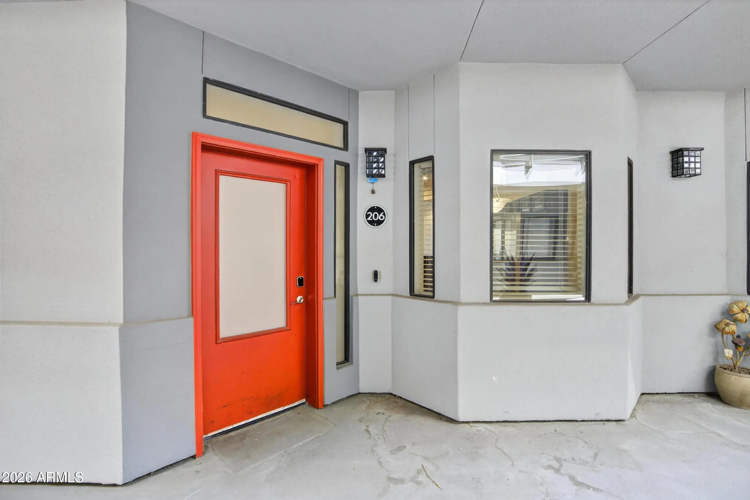 Photo of Listing #6996704