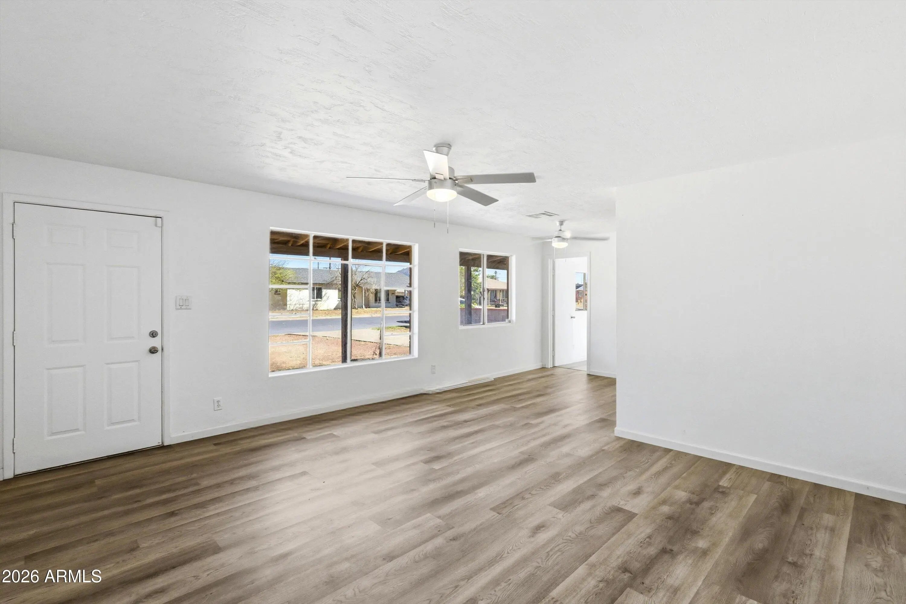 Photo of Listing #6999541