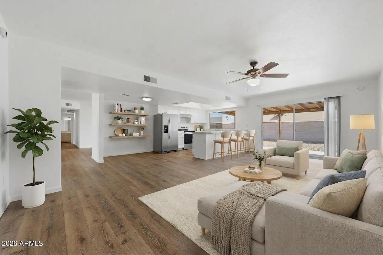 Photo of Listing #6996386