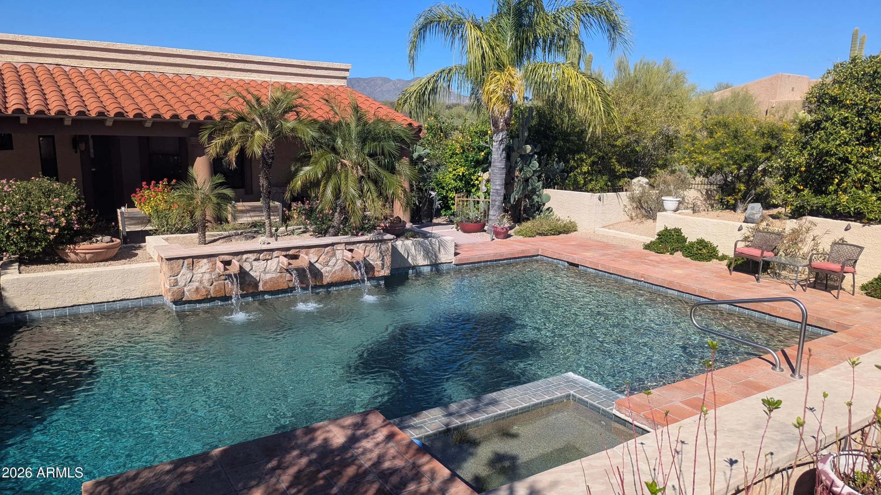 Photo of Listing #6997343