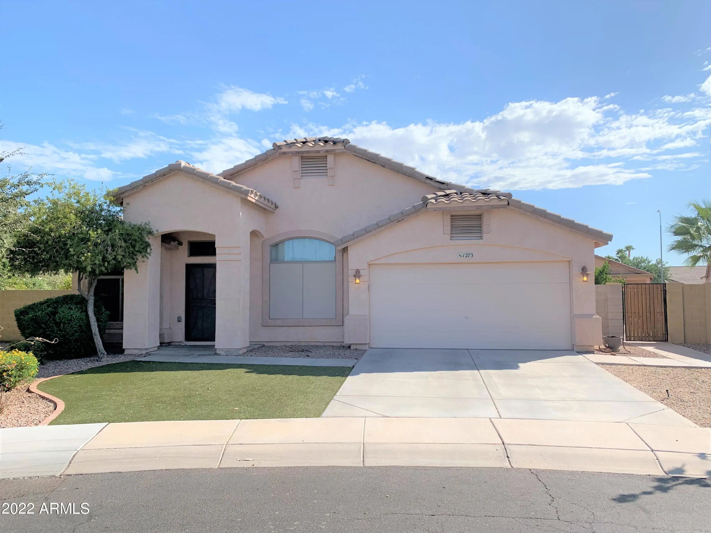 Photo of Listing #6996211