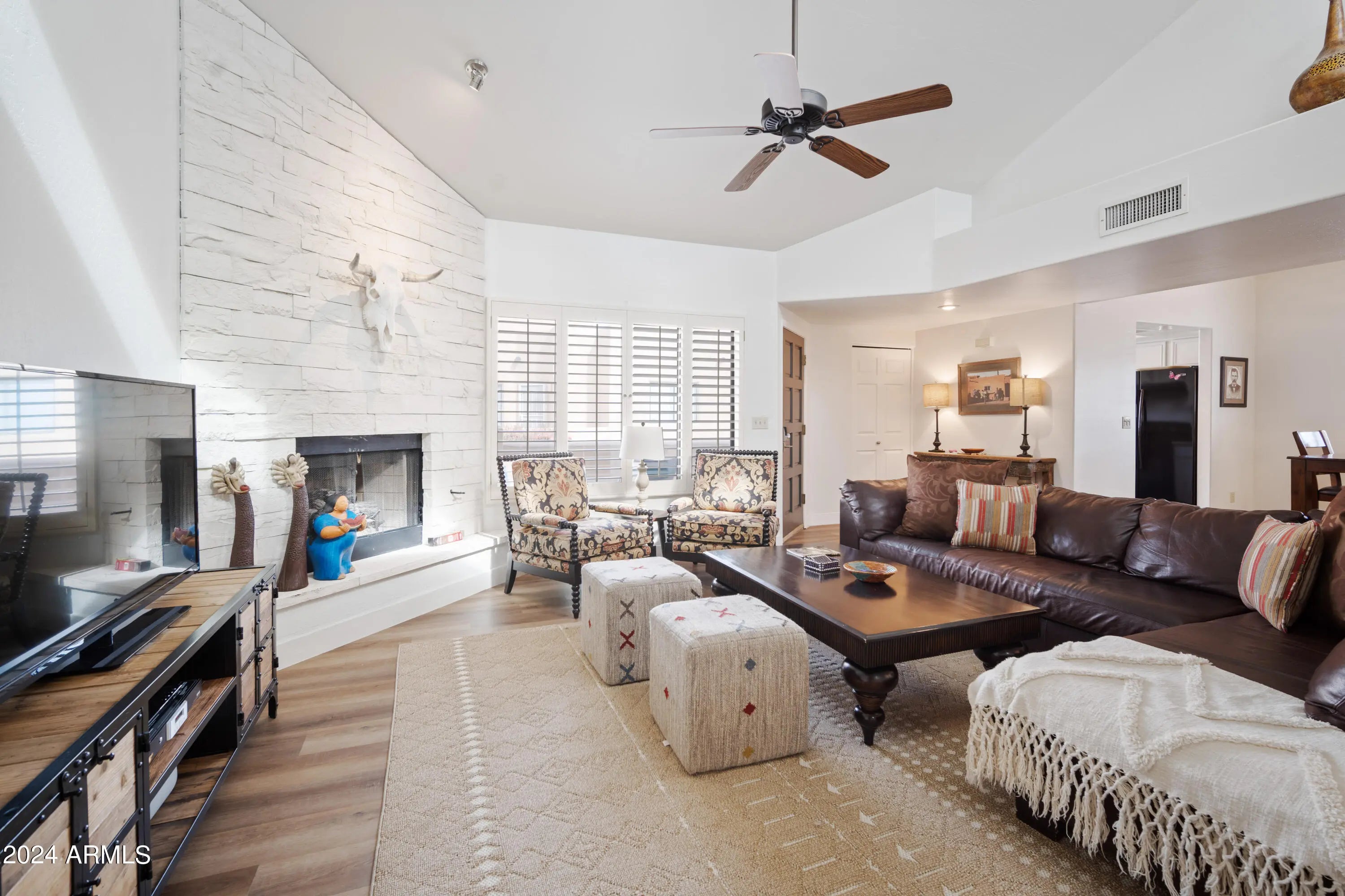 Photo of Listing #6998451