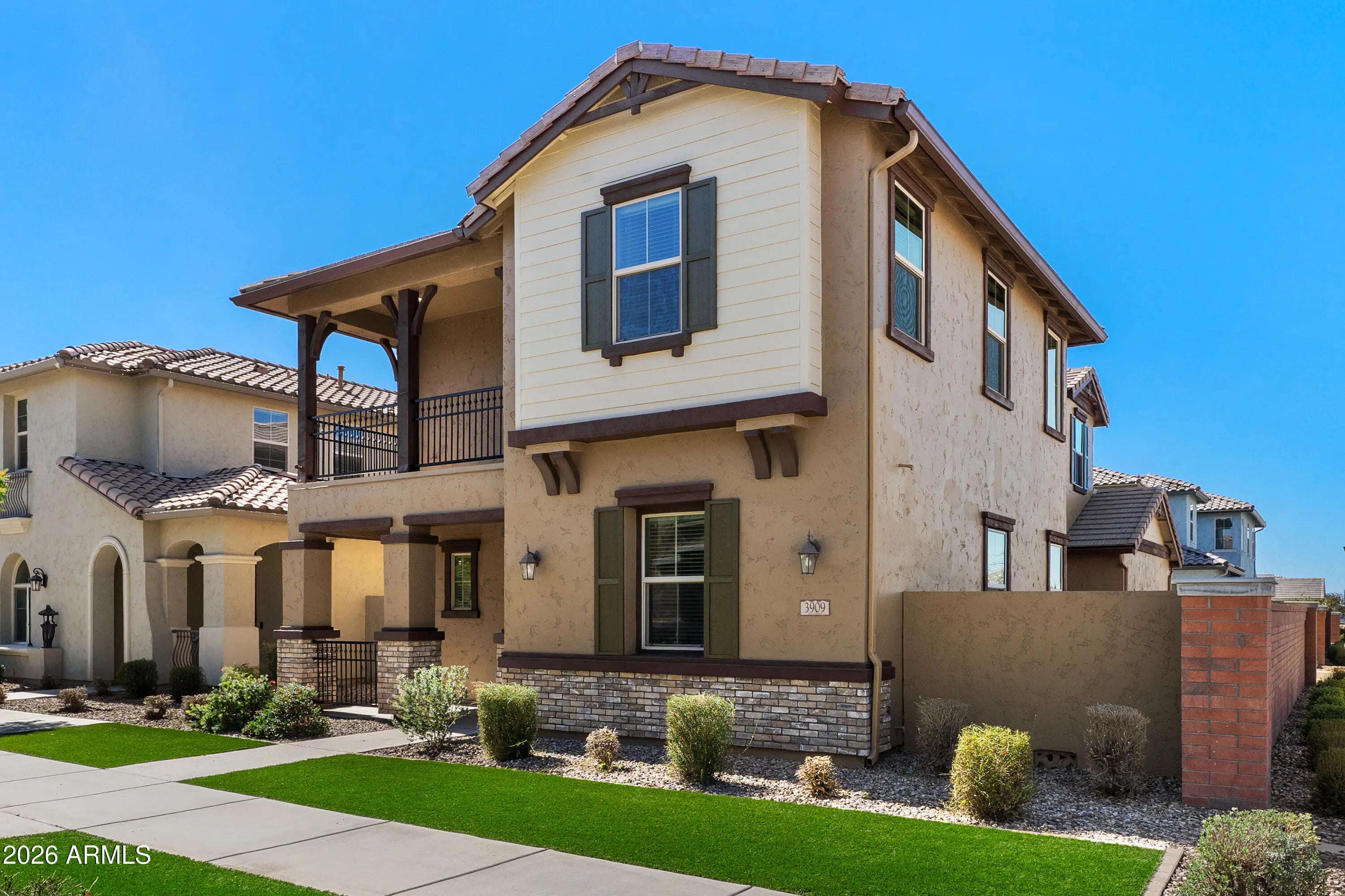 Photo of Listing #6996268