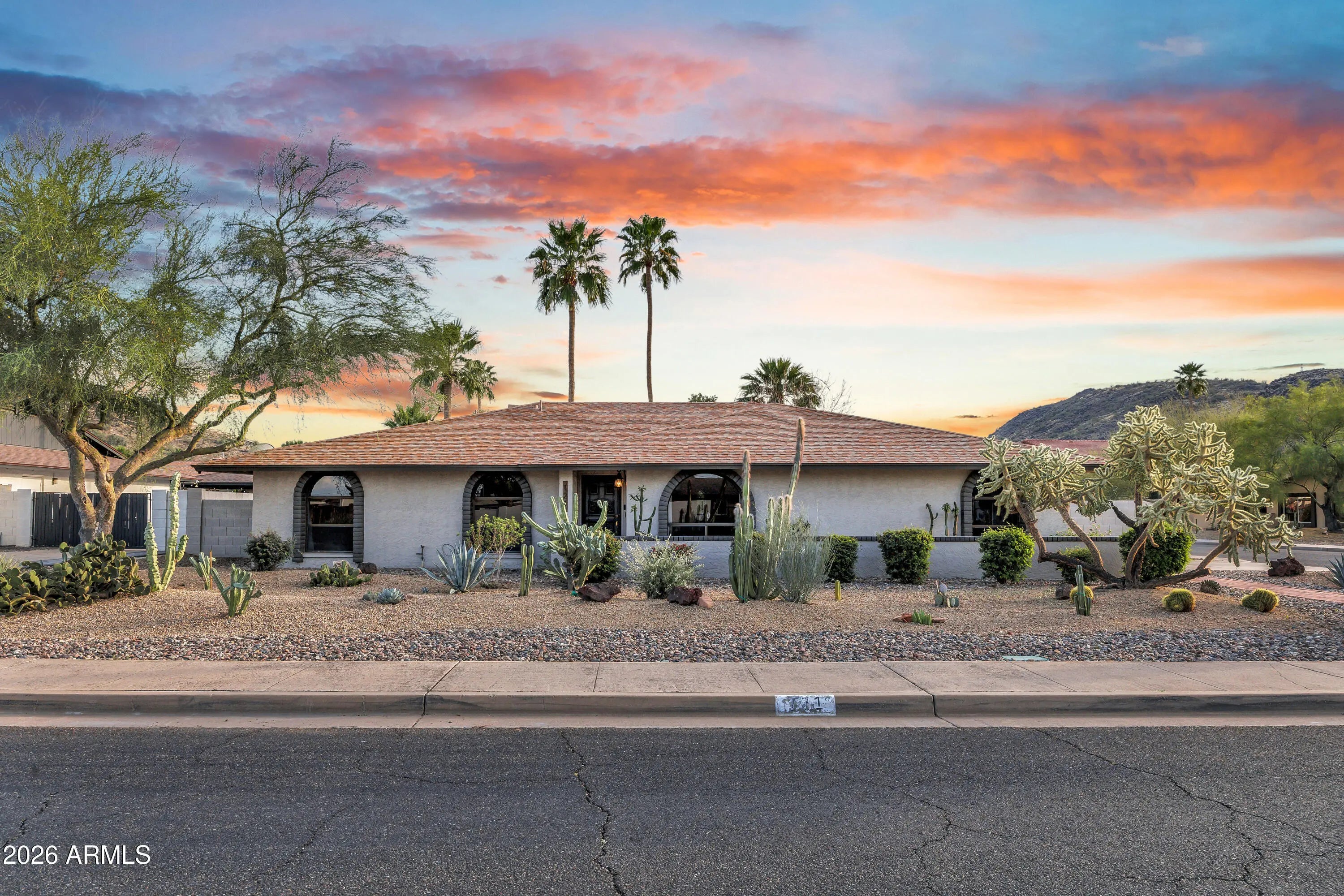 Photo of Listing #6996728