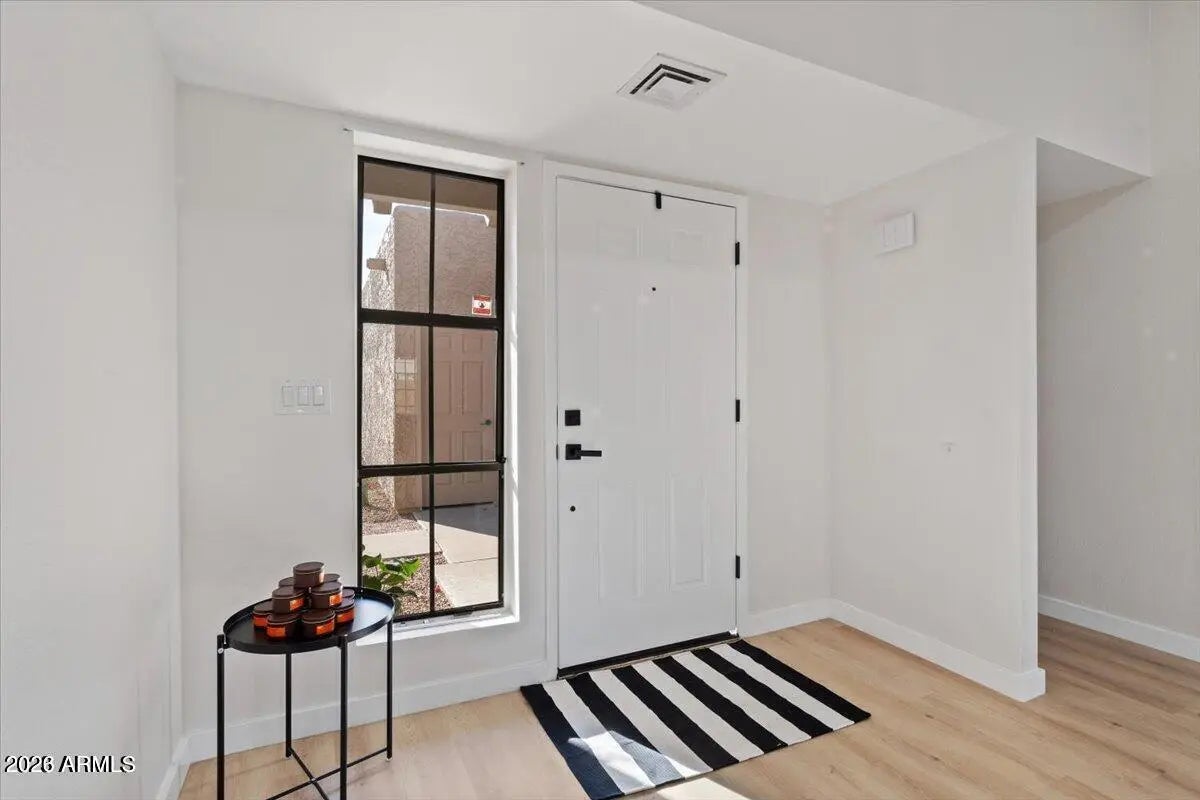 Photo of Listing #7000716