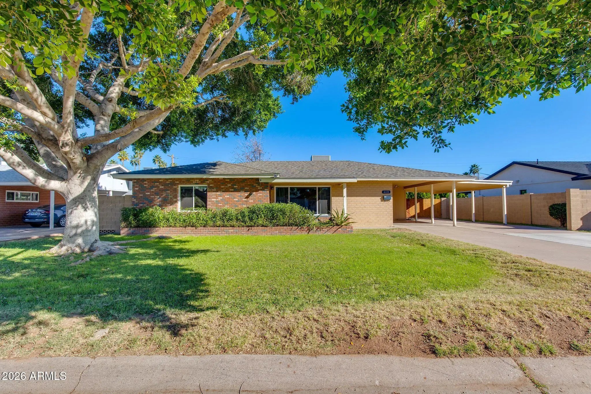 Photo of Listing #6996397