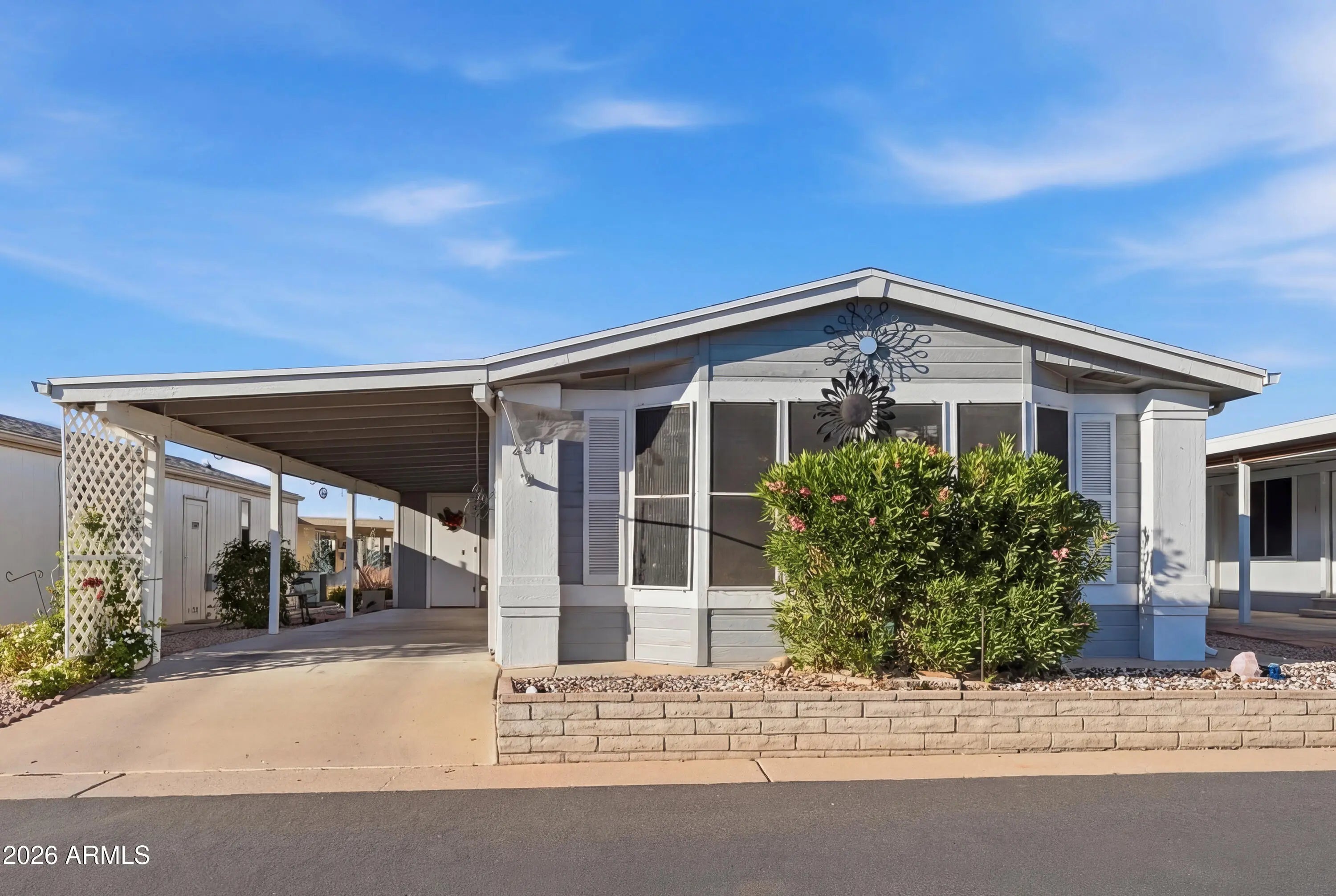 Photo of Listing #6997869