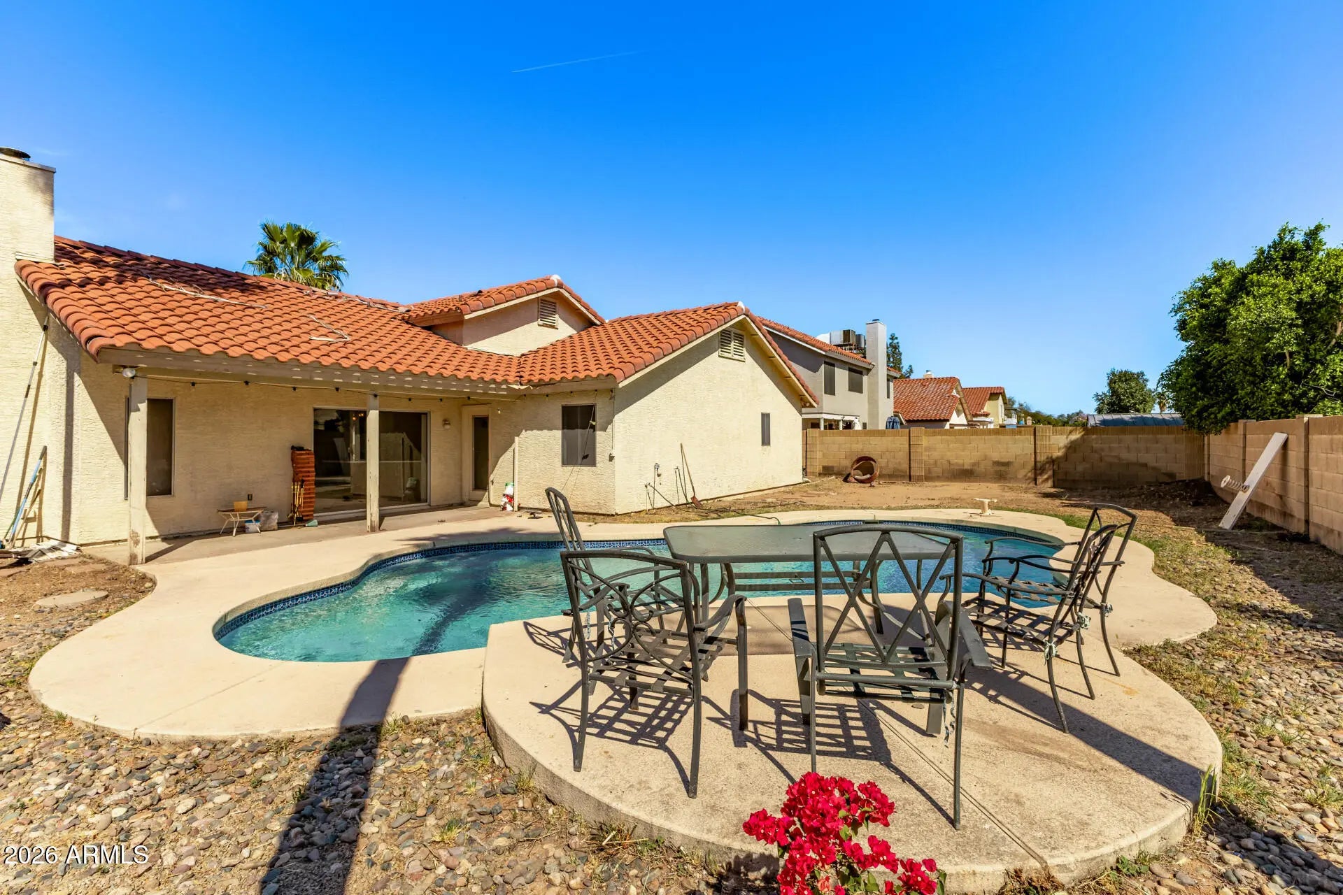 Photo of Listing #6996498