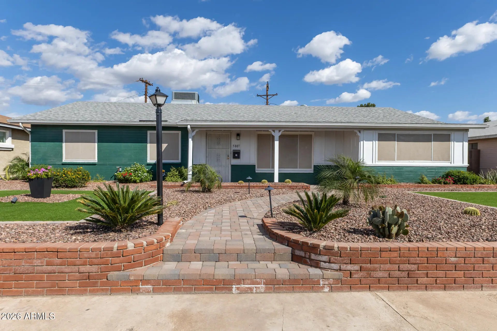 Photo of Listing #6997463