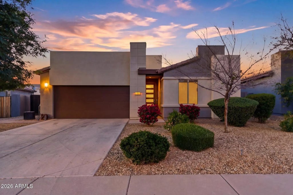3504 E Ravenswood Drive, Gilbert