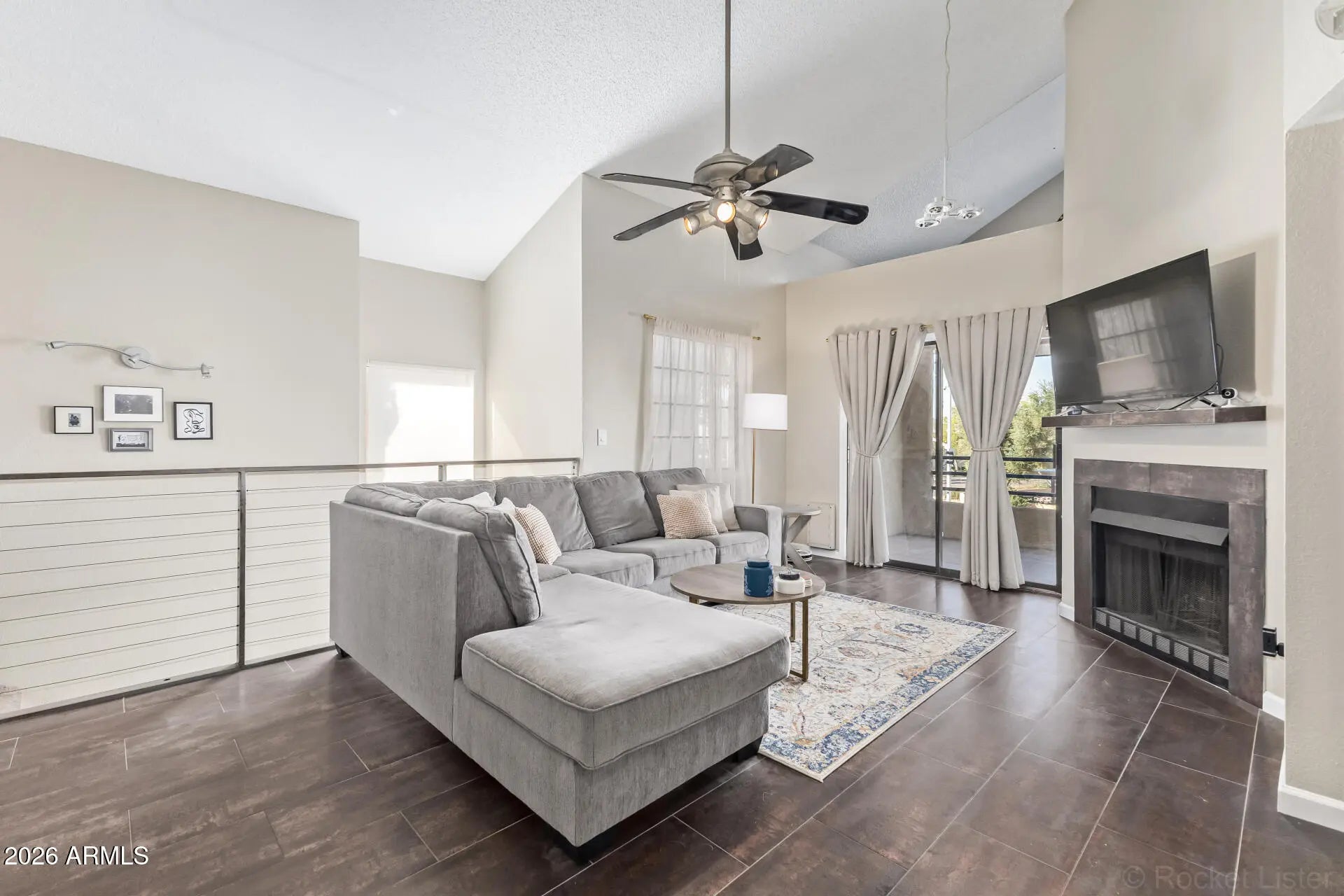 Photo of Listing #6996675