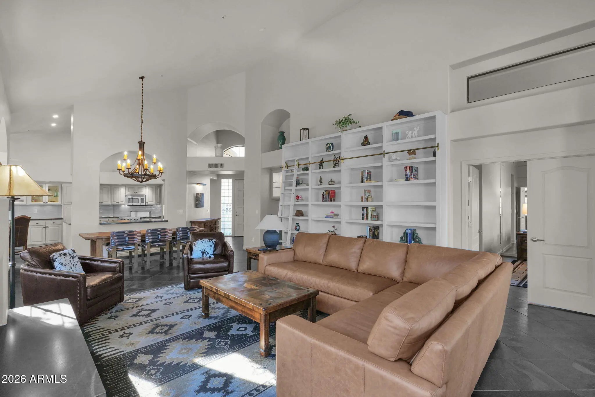 Photo of Listing #7001057