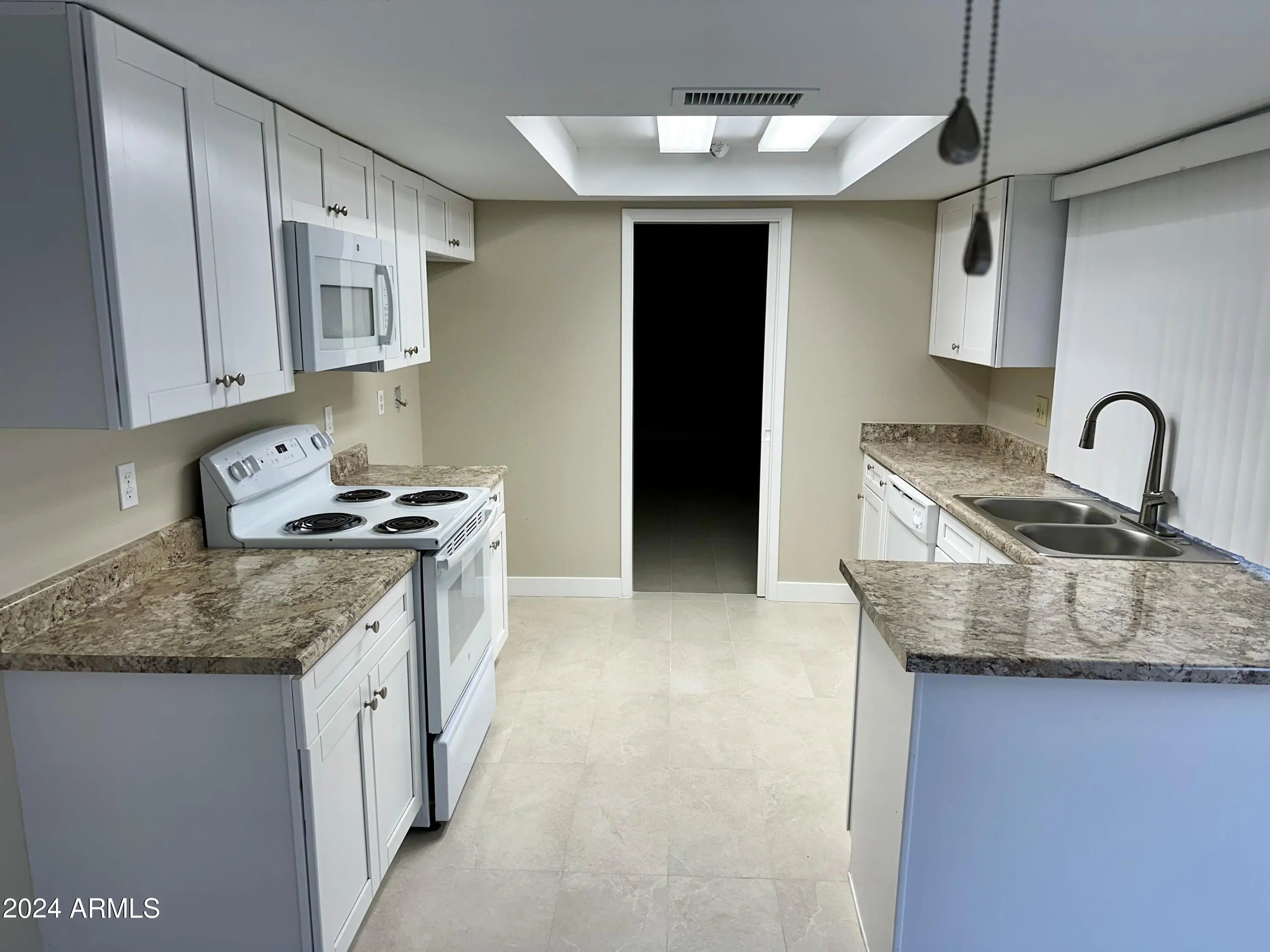 Photo of Listing #6996696