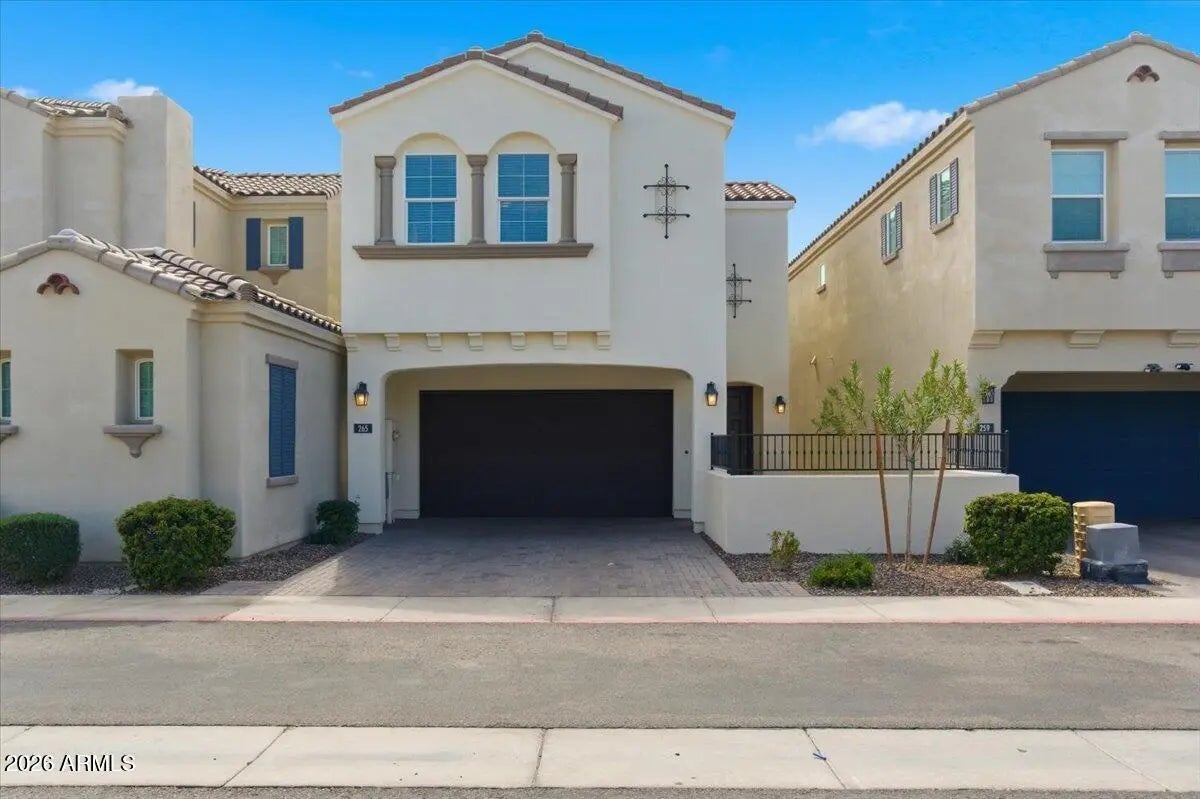 Photo of Listing #6997270