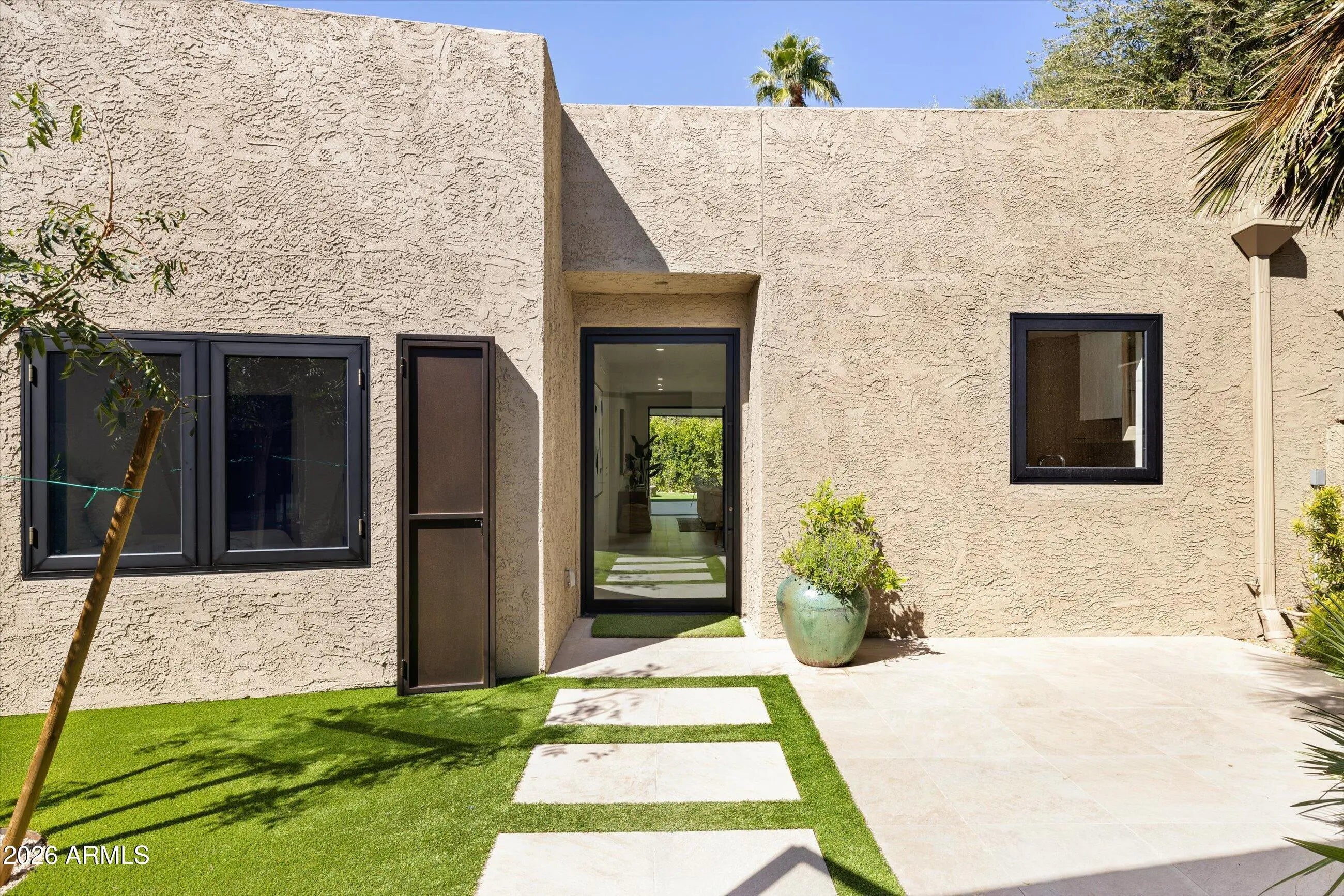 Photo of Listing #6999821