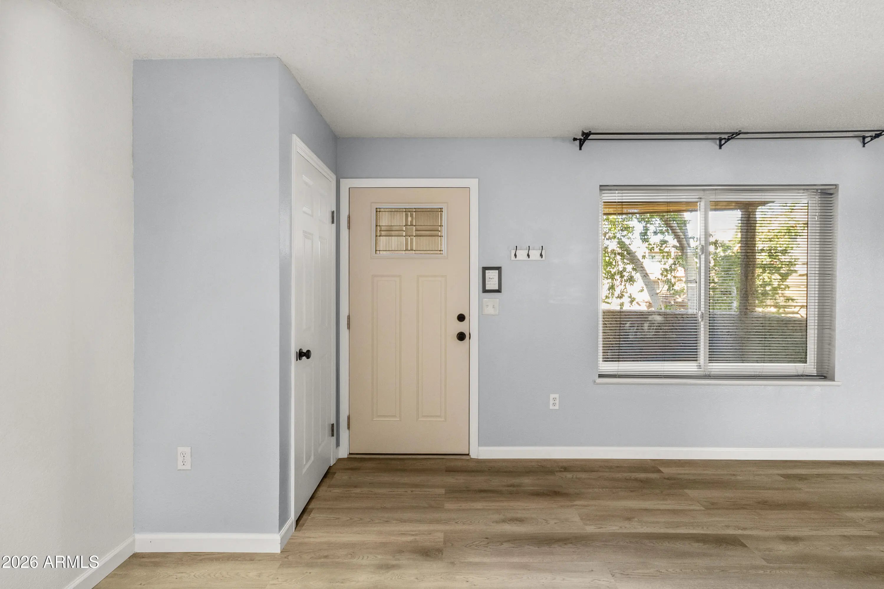 Photo of Listing #6996846