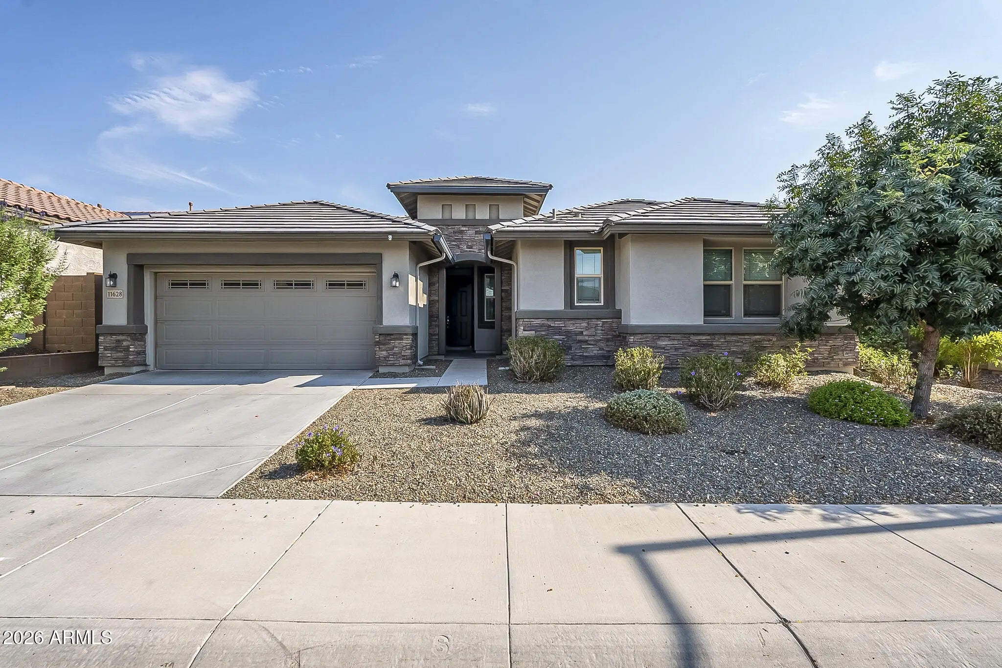 Photo of Listing #6996860