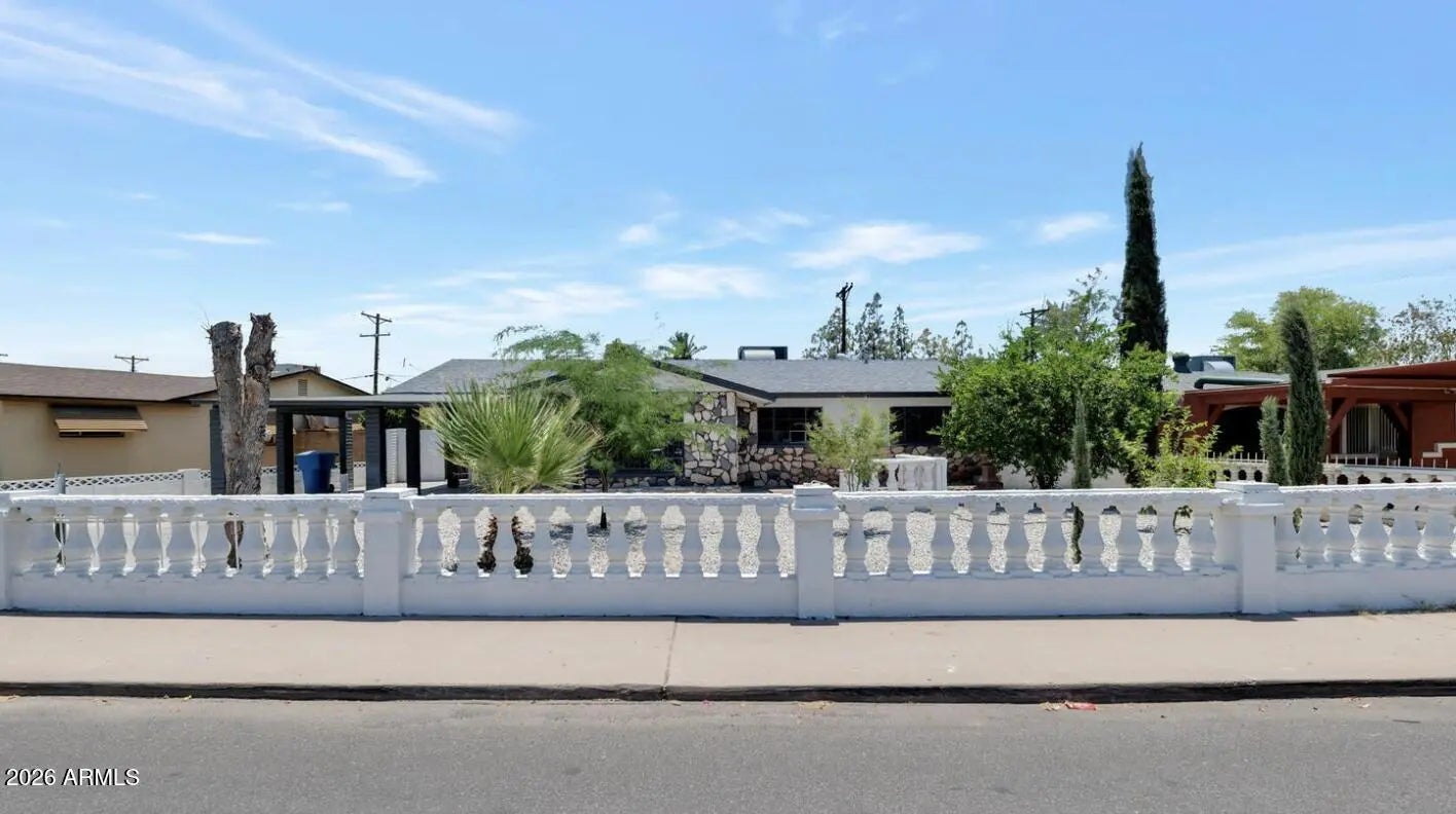 Photo of Listing #6996890