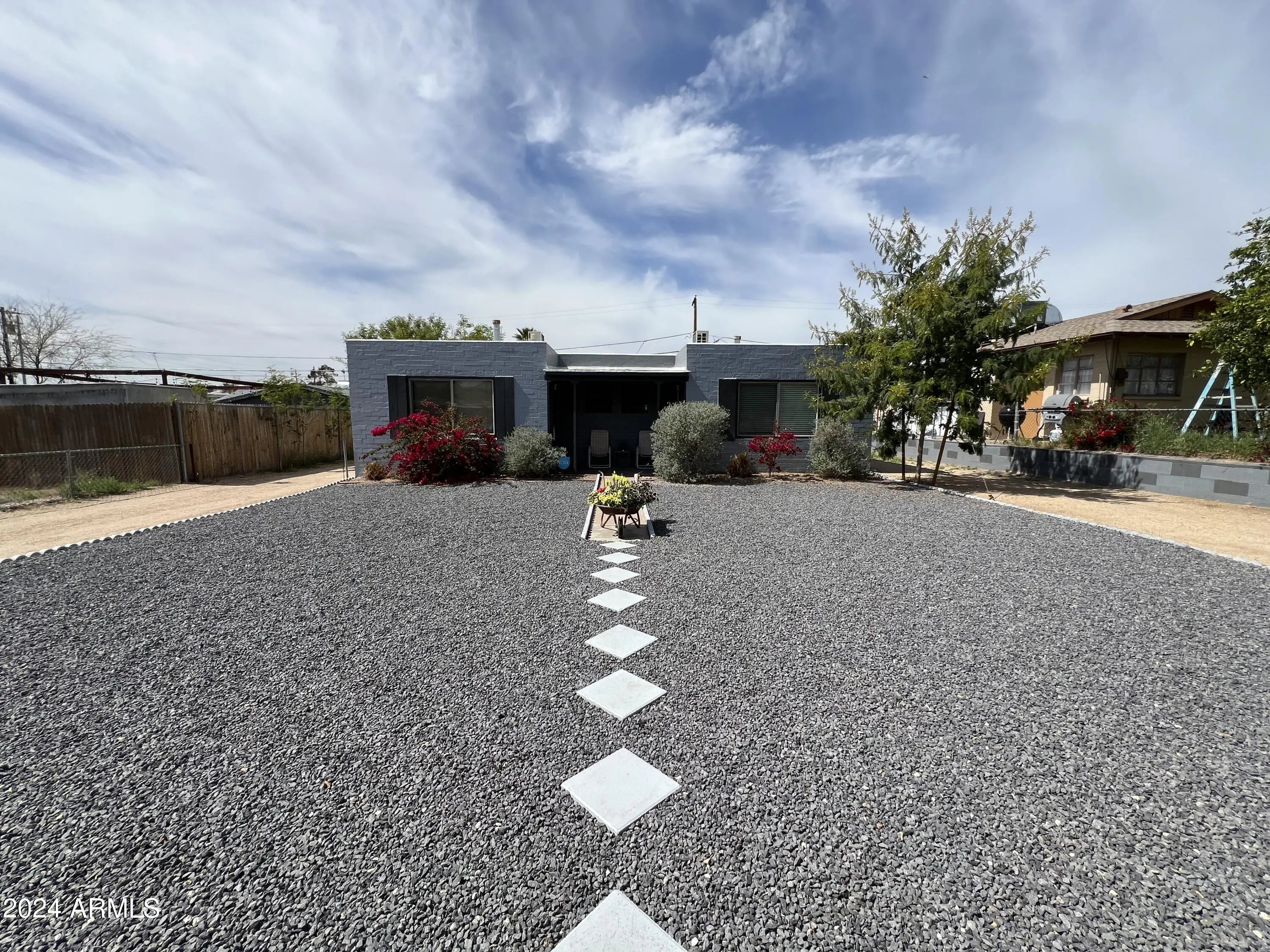 Photo of Listing #6999896