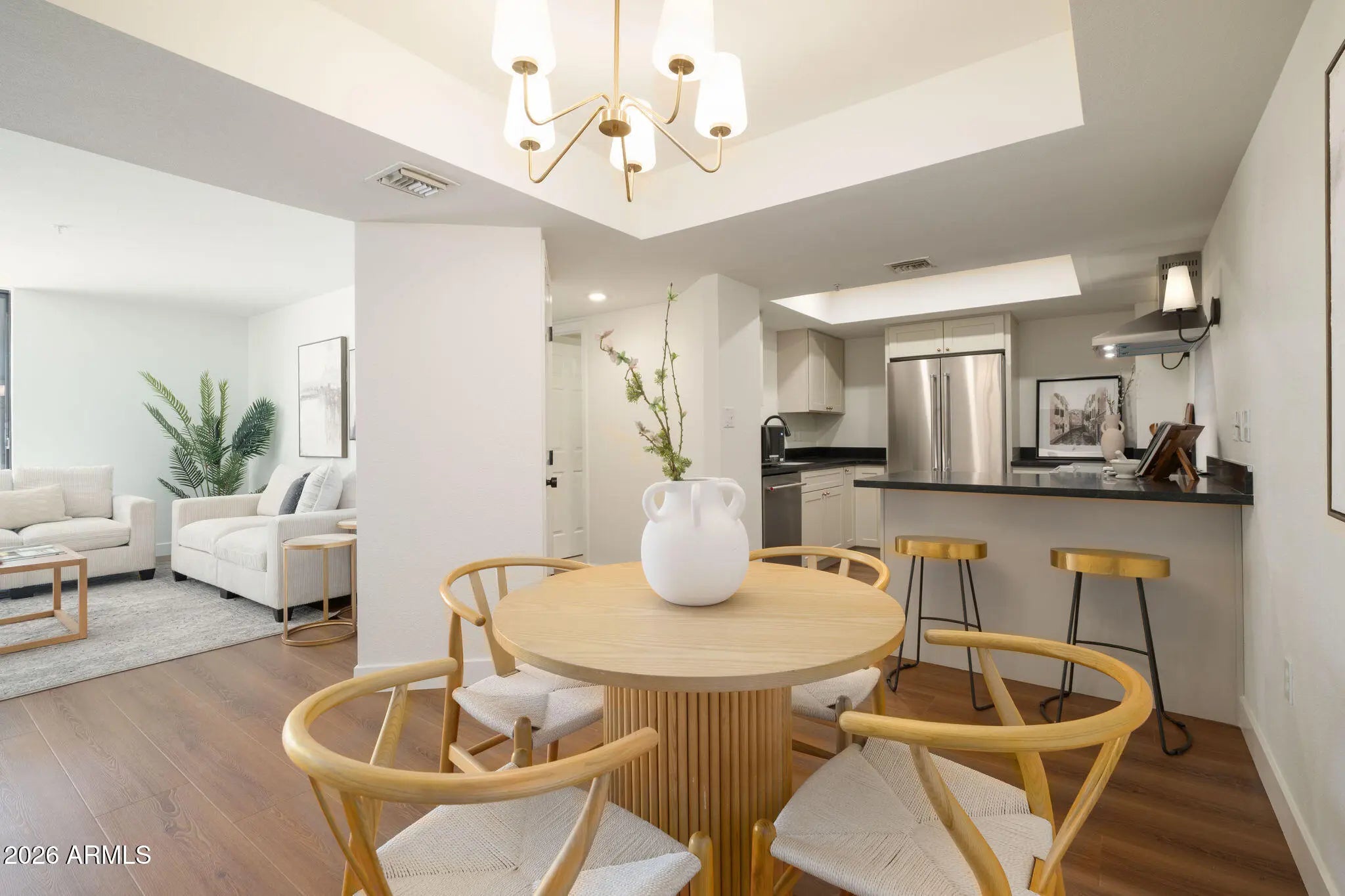 Photo of Listing #6998524