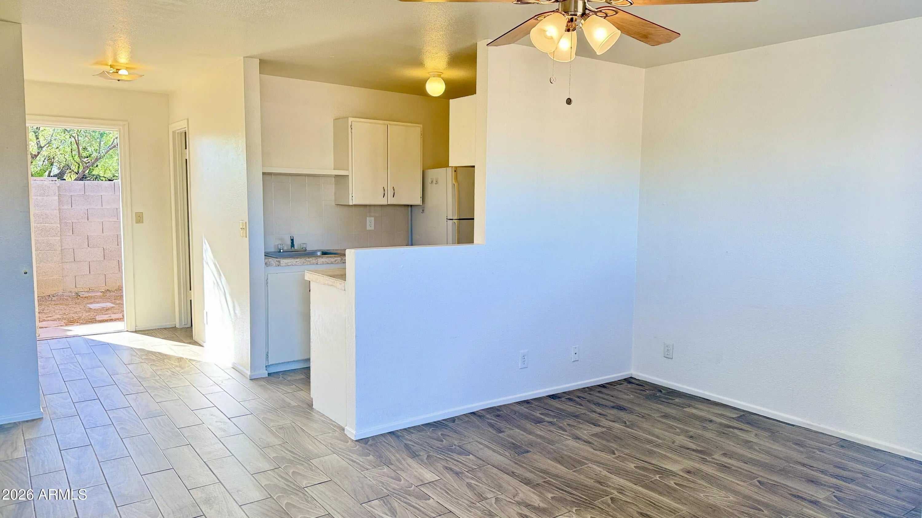 Photo of Listing #6997205