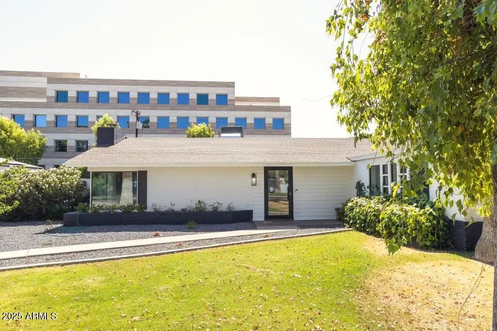 Photo of Listing #6997433