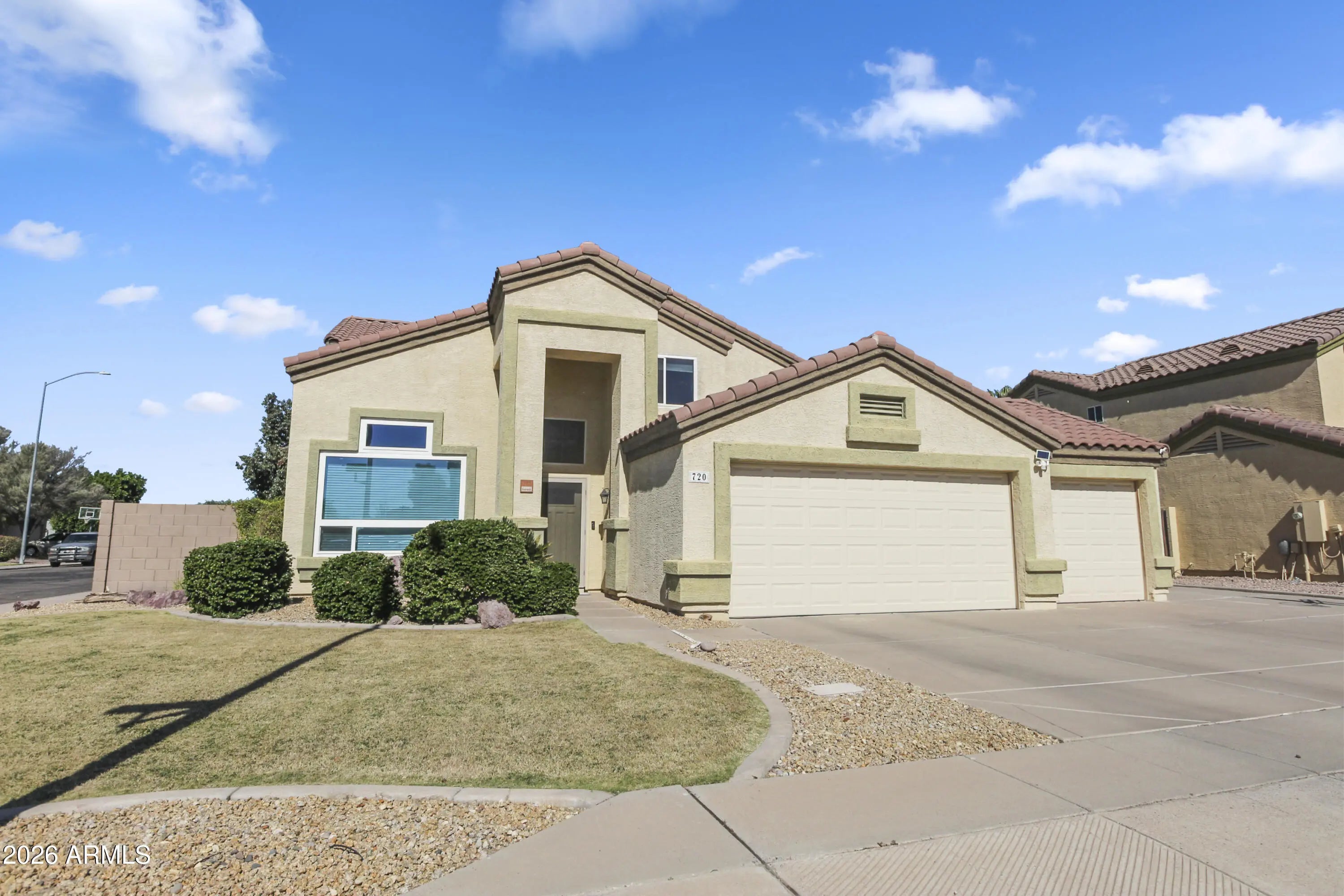 Photo of Listing #6998818