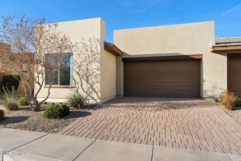678 E Cobble Stone Drive, Queen Creek