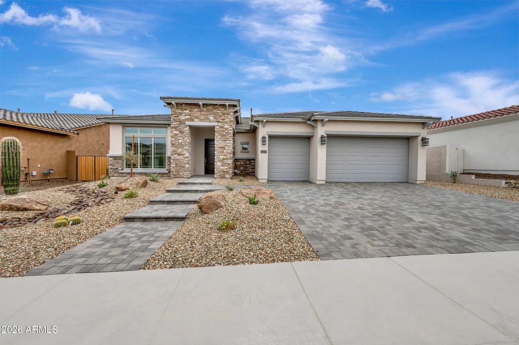 20183 W Luke Avenue, Litchfield Park