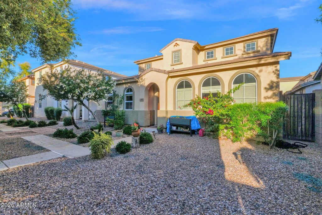 4261 E Milky Way, Gilbert