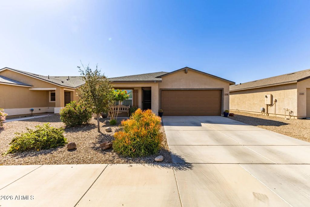 139 W Douglas Avenue, Coolidge