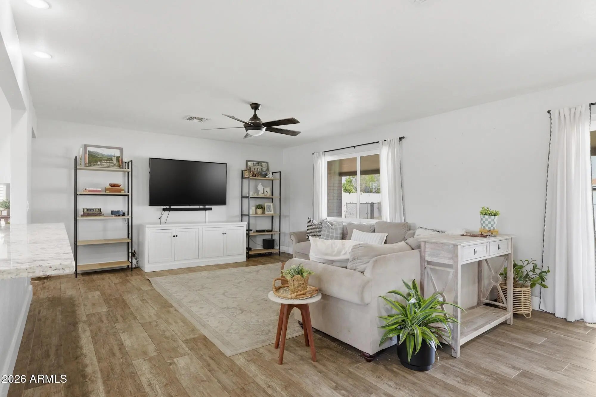 Photo of Listing #6997566