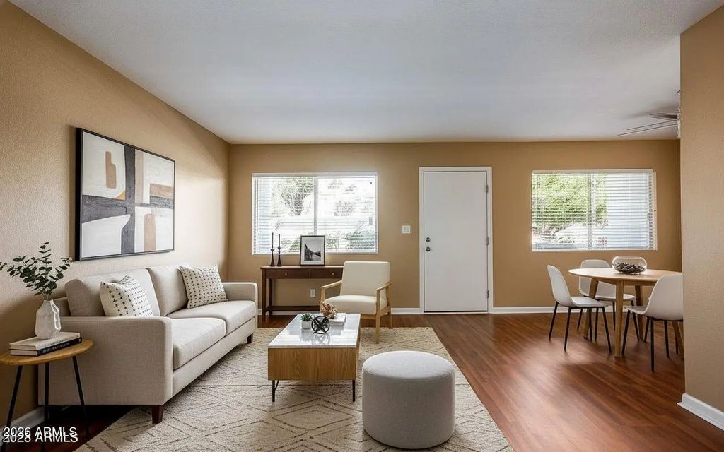 1702 W Tuckey Lane (unit 111), Phoenix