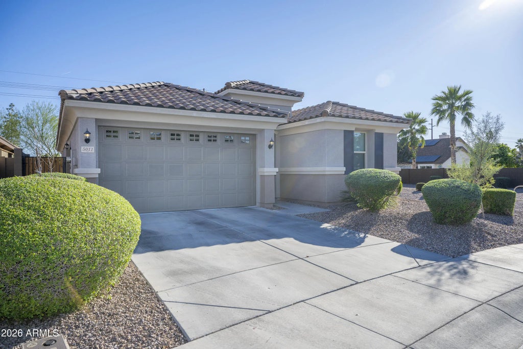 5011 E Greenway Street, Mesa
