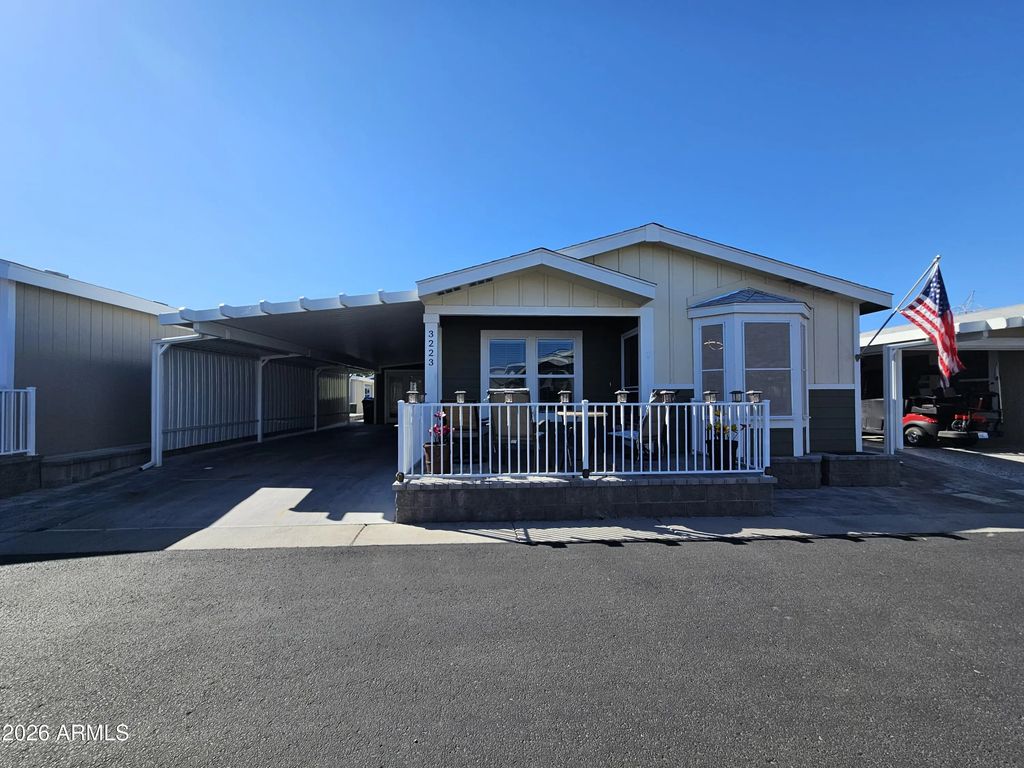 650 N Hawes Road (unit 3223), Mesa
