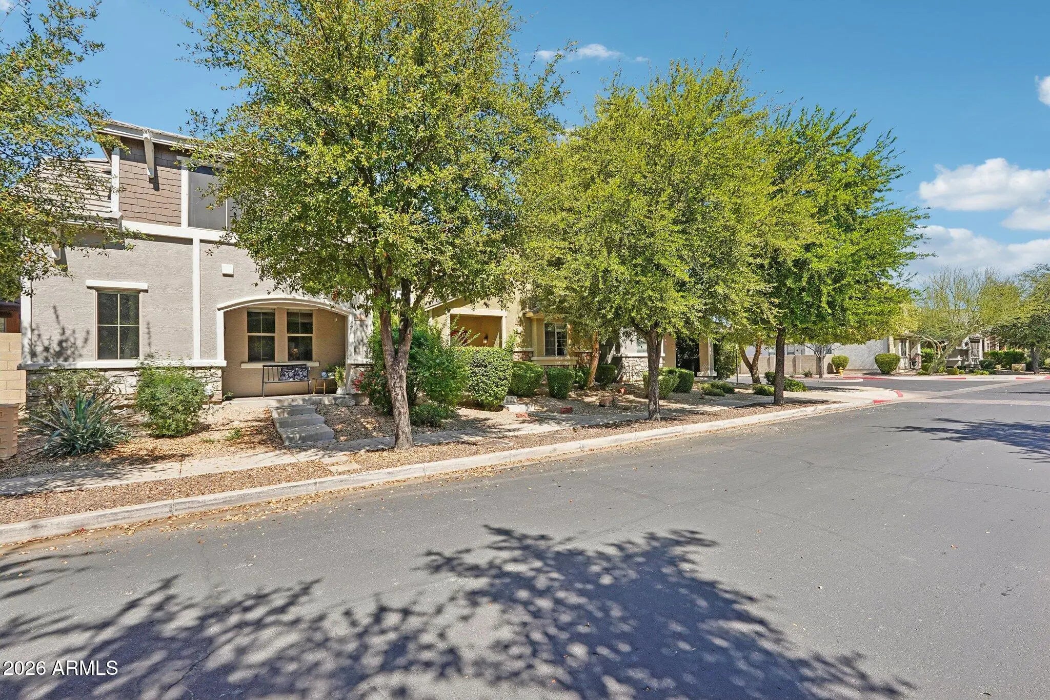 Photo of Listing #6998602