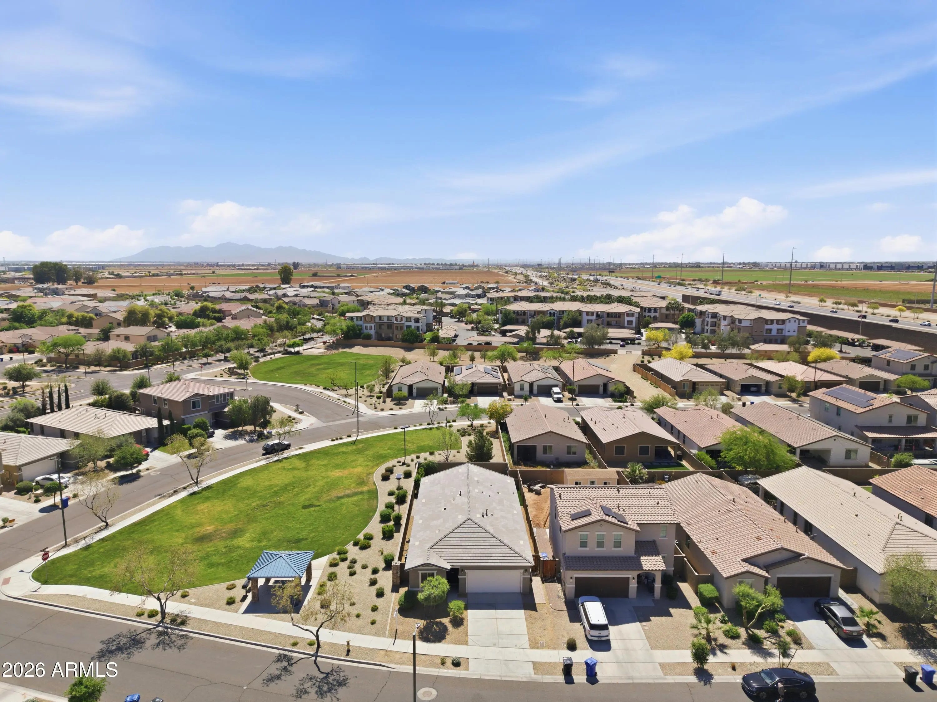 Photo of Listing #6999710