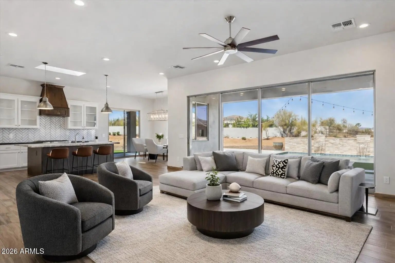 Photo of Listing #6998490