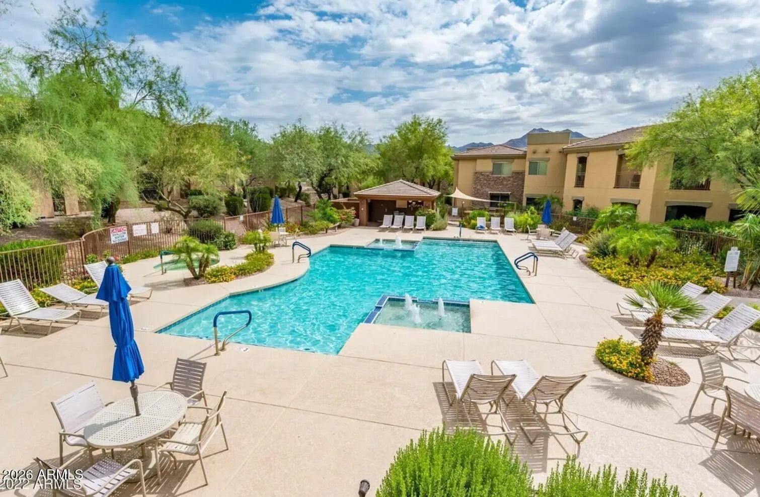 Photo of Listing #6998777