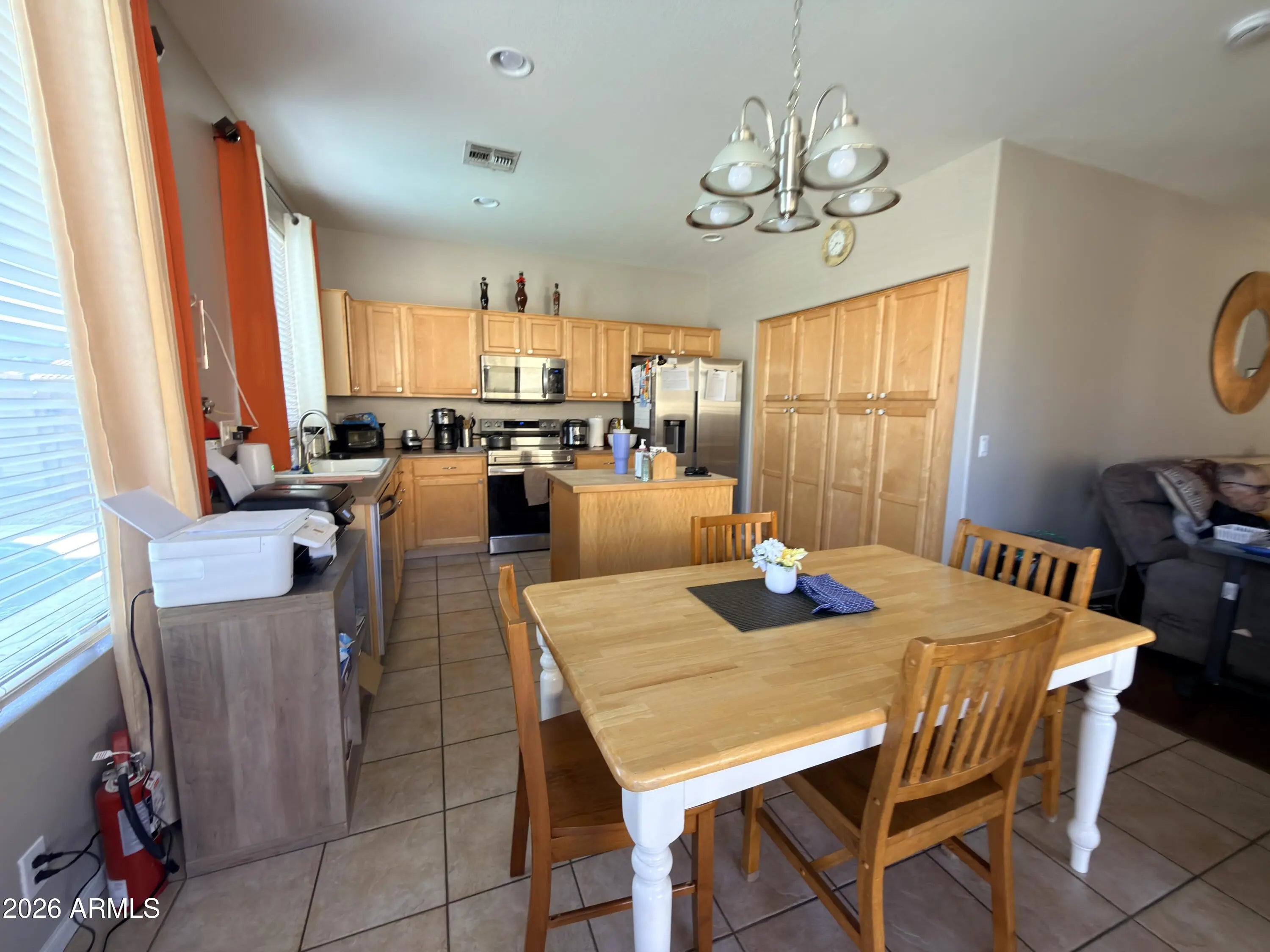 Photo of Listing #7002042